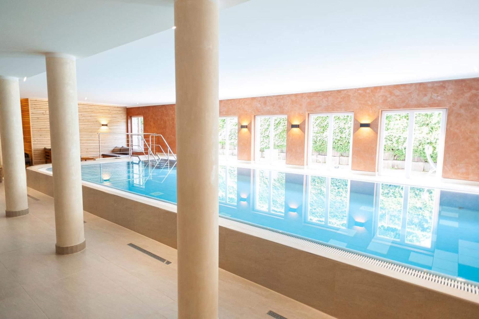 Bernstein Schlosshotel Ballenstedt Bagian luar foto