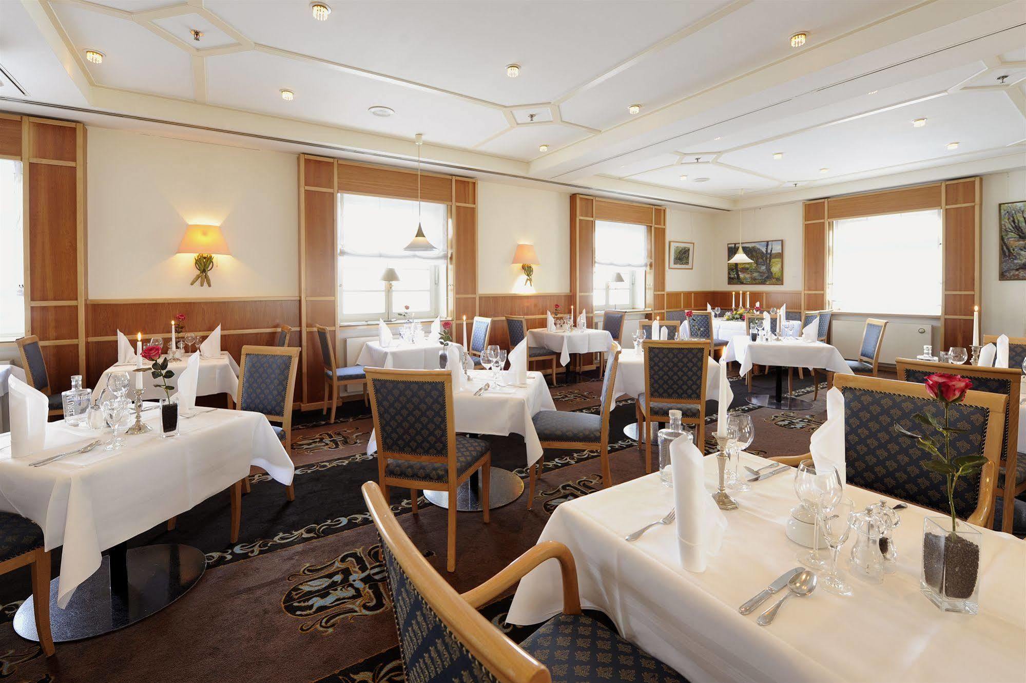 Bernstein Schlosshotel Ballenstedt Bagian luar foto