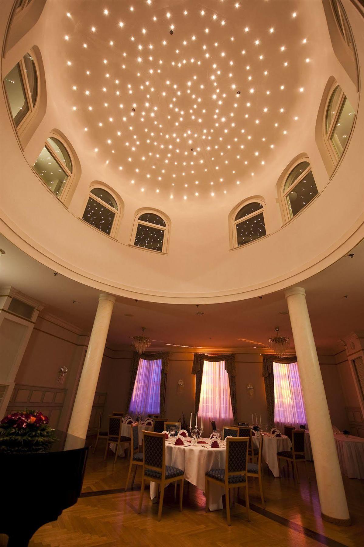 Bernstein Schlosshotel Ballenstedt Bagian luar foto